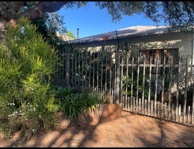 3 BEDROOM HOUSE TO LET IN WESTDENE